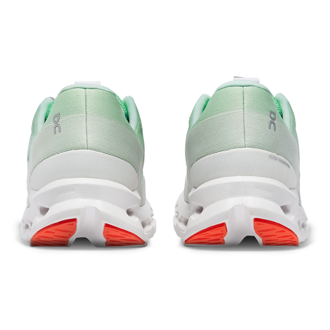 Boty Uyn Man On Running Cloudsurfer Creek/White