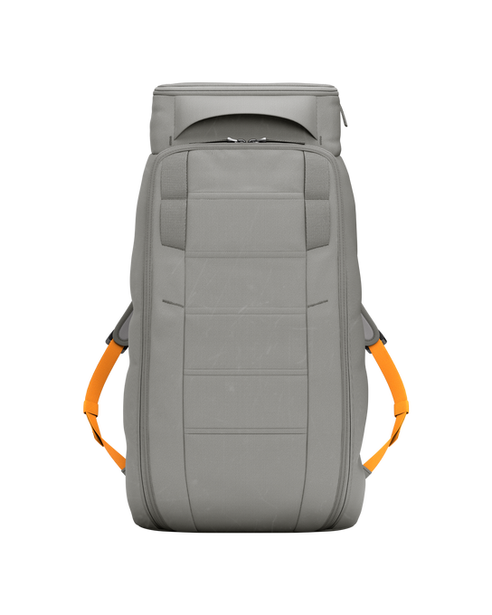 Hydratačný Batoh DB Hugger Backpack 30L Sand Grey