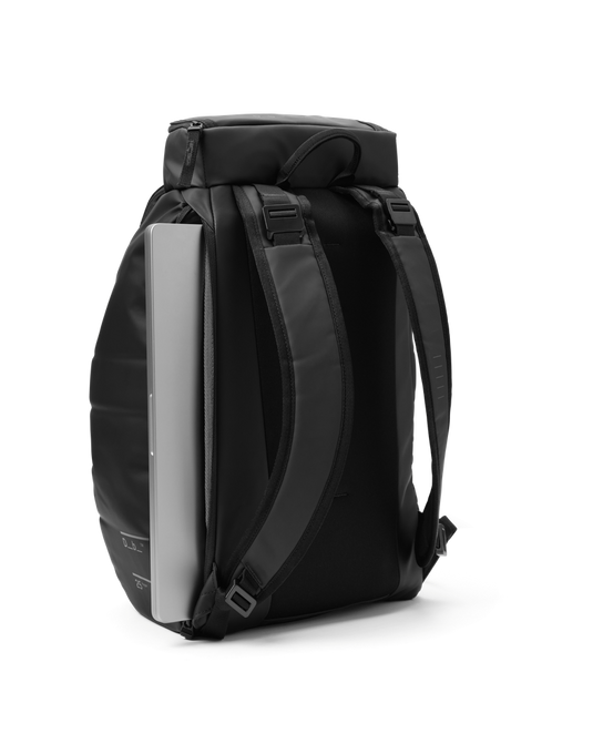 Hydratačný Batoh DB Hugger Backpack 25L Sand Grey - 2024/25