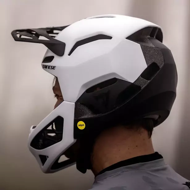 Cyklistická prilba Dainese Linea 01 Mips White/Black 