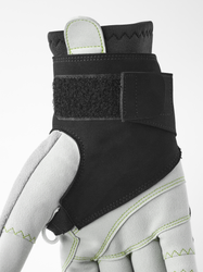 Lyžiarske rukavice Hestra XC Ergo Grip Shark Black/Light Grey- 2025/26