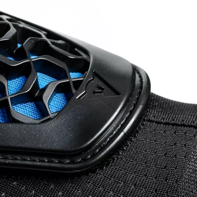 Lakťové chrániče Trail Skins Air Elbow Guards Black - 2023