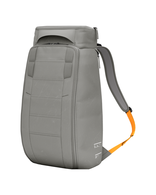 Hydratačný Batoh DB Hugger Backpack 30L Sand Grey