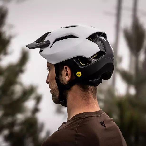 Cyklistická prilba Linea 03 Mips+ White/Black - 2023