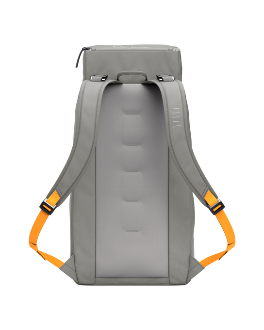 Hydratačný Batoh DB Hugger Backpack 30L Sand Grey