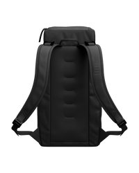 Hydratačný Batoh DB Hugger Backpack 20L Black Out