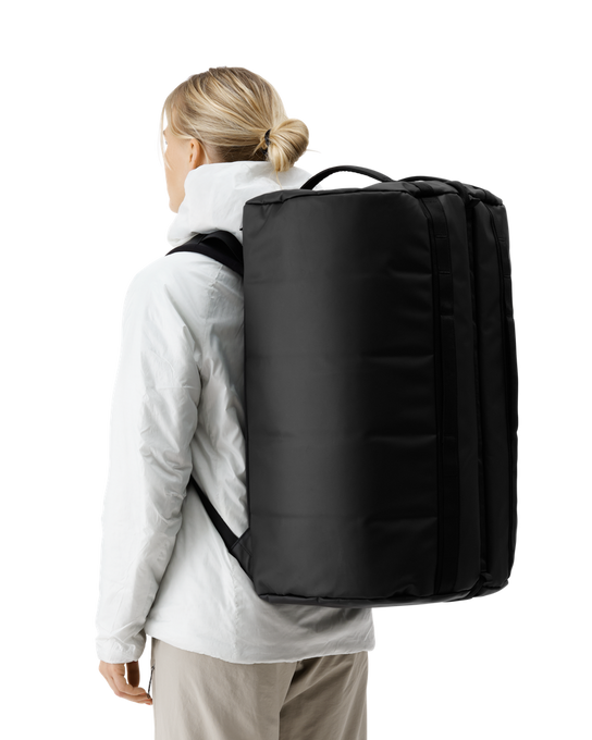 Taška DB Roamer Pro Split Duffel 70L Black Out - 2025/26