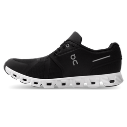 On Running Cloud 5 Black/White