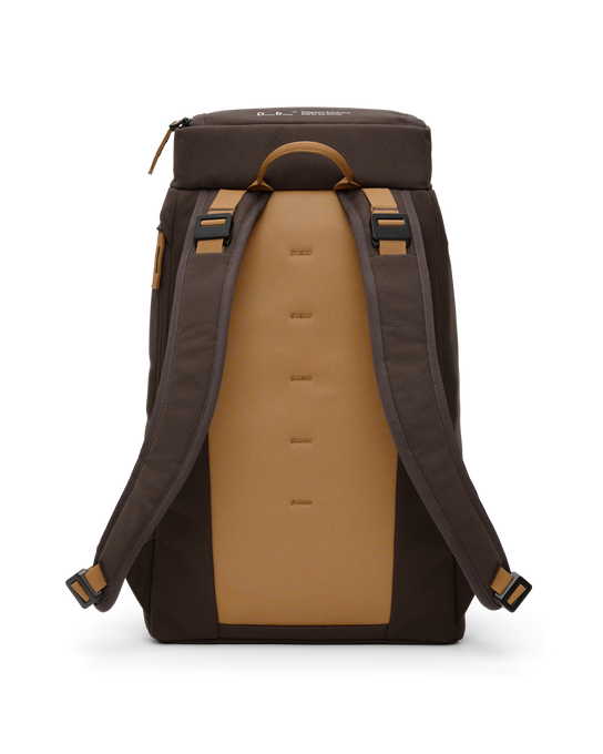 Hydratačný Batoh DB Hugger Backpack 25L Black Out - 2025/26