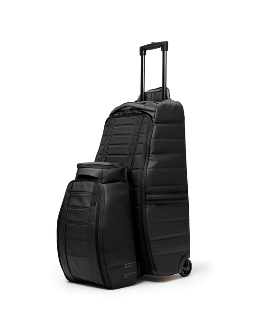 Hydratačný Batoh DB Hugger Backpack 25L Black Out - 2025/26