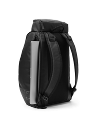 Hydratačný Batoh DB Hugger Backpack 30L Black Out - 2024/25