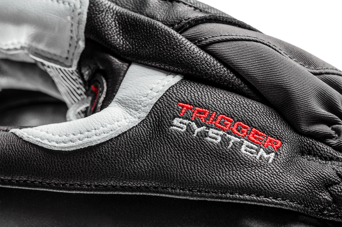 Lyžiarske rukavice LEKI Griffin Pro 3D Black/White - 2025/26