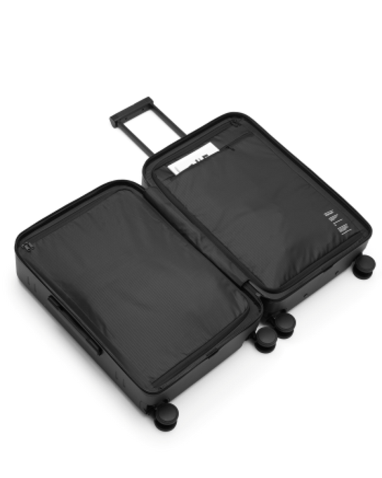 Cestovný kufor Db Ramverk Check-in Luggage Medium Black Out - 2025/26